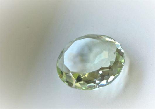 Vaalea 75ct ISO prasioliitti
