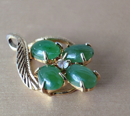 Vintage jade pendant