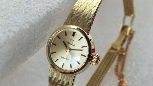 Omega Classic 14c jubilee vintage bracelet watch