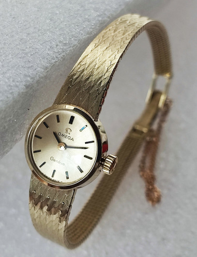 Omega Classic 14c jubilee vintage bracelet watch