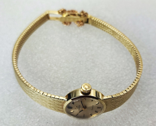 Omega Classic 14c jubilee vintage bracelet watch
