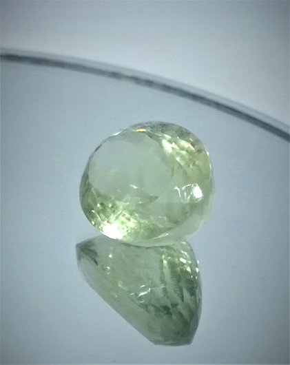 prasioliitti Brasiliasta 20ct