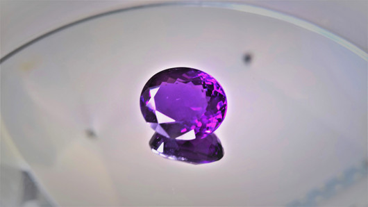 Ametisti 16,3ct, purppuran sävyillä