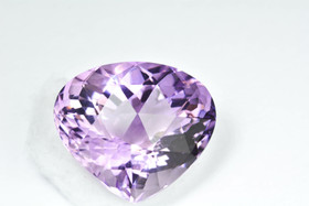 Ametisti sydän 37 ct harvinaisuus, erikoinen hionta