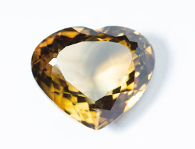 Imperial topaz 13 ct erikoisuus sydän