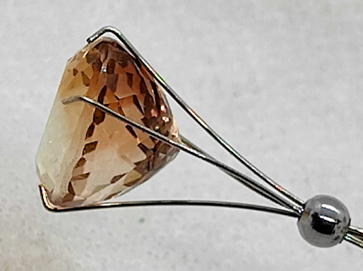 Imperial topaz ovaali 11ct multicolour