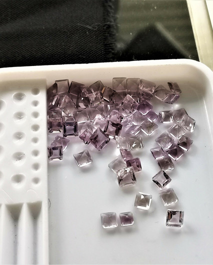 erä ametisti neliö 0,5 - 0,7ct
