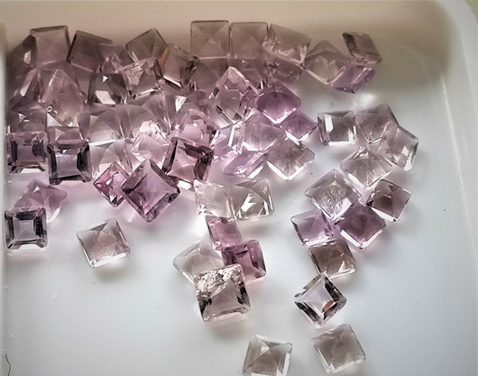 erä ametisti neliö 0,5 - 0,7ct