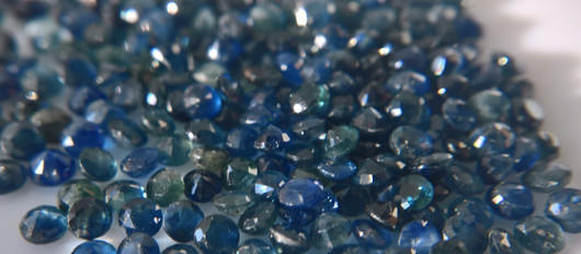 Safiiri erä 2,5-3,5 mm / 0,2 ct  Suomen halvin 