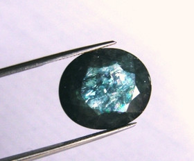 Erikoinen luonnon safiiri 18 x 15 mm / 14,5 ct  monivärinen loiste 