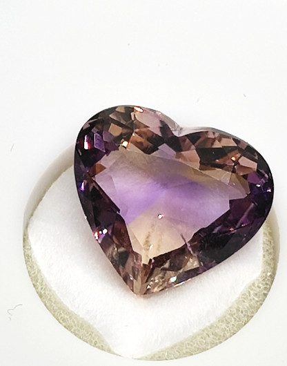 Ametriini 16 x 14 mm / 9 ct sydän