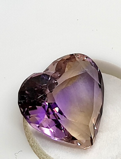 Ametriini 16 x 14 mm / 9 ct sydän