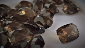 Quartz 8 mm / 1,5 ct cushion cut