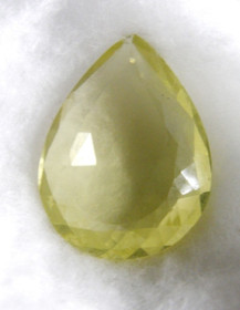 Labradoriitti kirkas VVS / 27 ct pisara