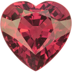 Sydähiontainen kirkas vadelmanpunainen granaatti 2,3 ct