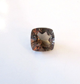 Quartz 6,8 ct cushion cut