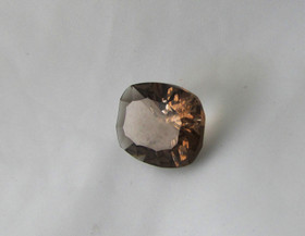 Natural smokey quartz from Burma 11 mm / 3,1 ct cushion