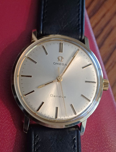 vintage solid  golden Omega Geneve . rare cal 131.050