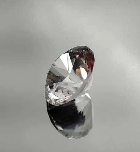 Danburiitti clear briljant 7,5mm