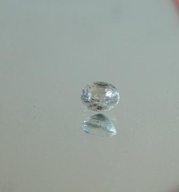 Forsterite 0,5 ct oval