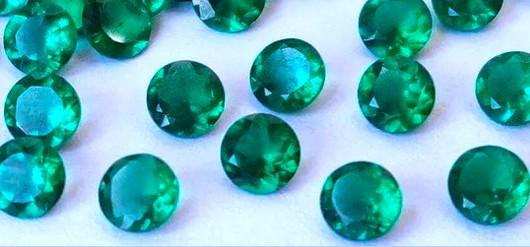 Emerald  ( synt. ) round 3mm / price for 3pcs