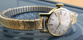 Eterna , täyskultainen juhlakello 1970 luvulta