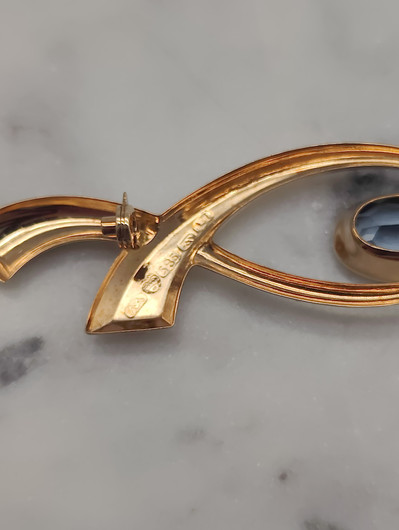 Vintage topaz gold brooch