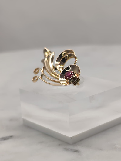 Vintage 14ct  kultainen  rubiini rintakoru suunittelija Eino Westerback 