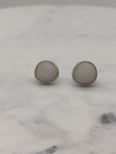 Vintage silver earrings with quartz stone