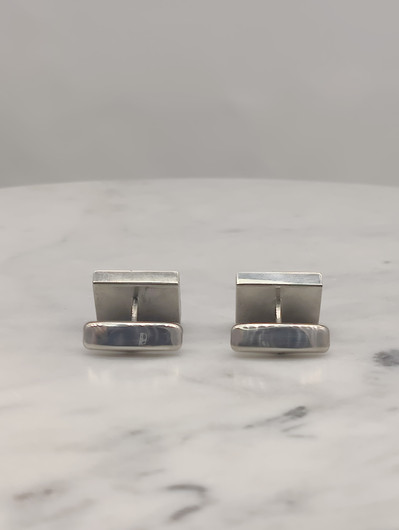 Vintage silver cufflinks with spectrolite