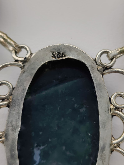 Vintage silver necklace with big green stones