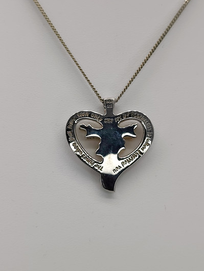 Vintage silver pendant with chain