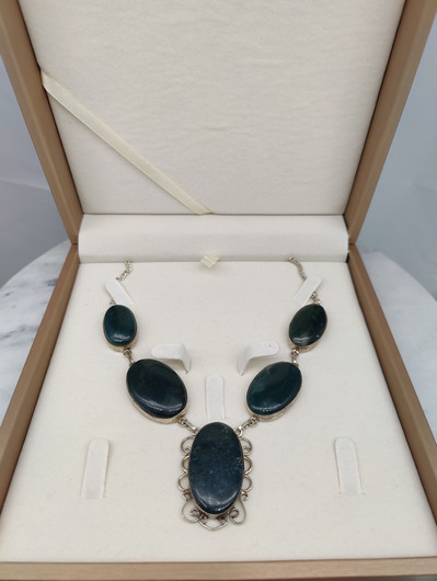 Vintage silver necklace with big green stones