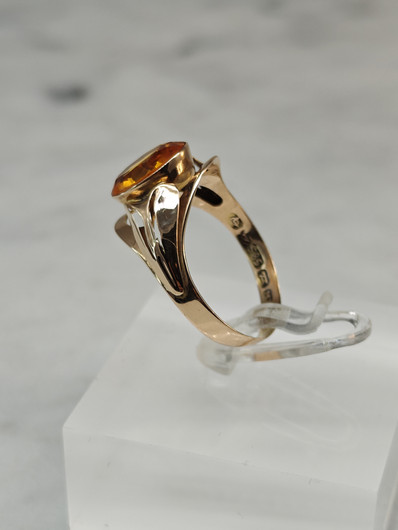 Vintage Citrine gold ring  