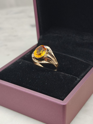 Vintage Citrine gold ring  