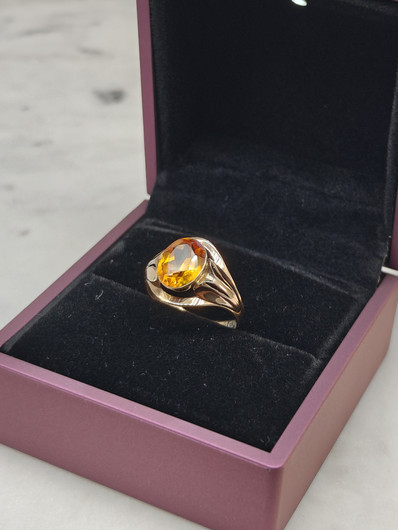 Vintage Citrine gold ring  