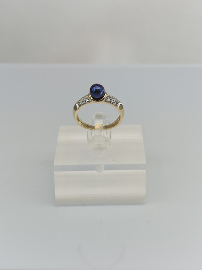 Vintage Pearl gold ring with diamonds 