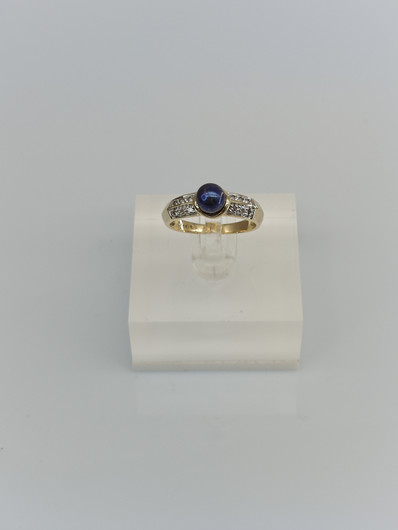 Vintage Pearl gold ring with diamonds 