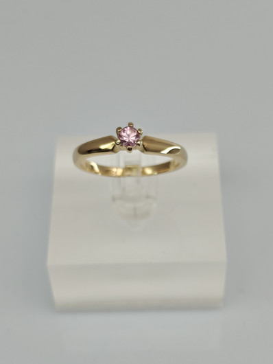 Vintage Sapphire gold ring  