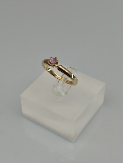 Vintage Sapphire gold ring  