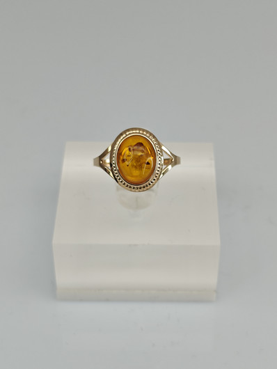 Vintage gold set of ring and earrings with Baltic amber