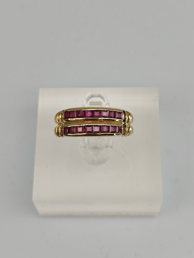 Vintage Ruby gold ring  