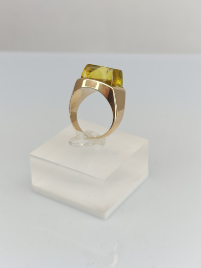 Vintage Baltic Amber gold ring  