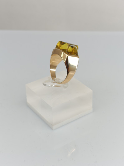 Vintage Baltic Amber gold ring  