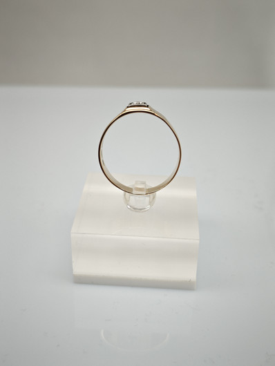 Vintage diamond gold ring  