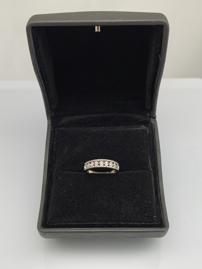 Vintage diamond white gold ring  
