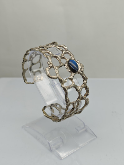 Vintage silver bracelet with Labradorite