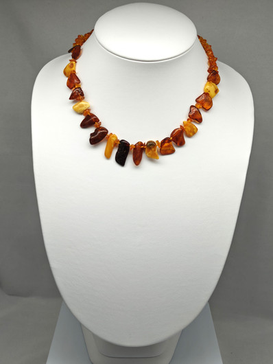 Vintage Baltic Amber necklace 48 cm