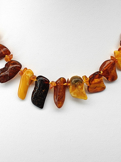 Vintage Baltic Amber necklace 48 cm