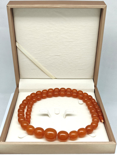 Vintage Baltic amber necklace 72 cm